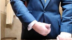 Str8 daddy jerking off in suit