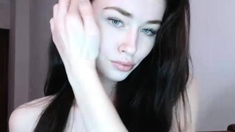 Brunette Solo Webcam Masturbation