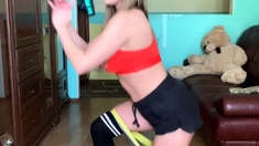Amateur Teen georgeus brunette 2