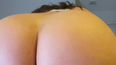 Cute amateur webcam teen girl toying pussy on webcam