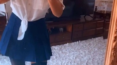 Amateur wild chick solo masturbation