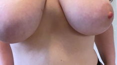 Close up MiLF getting it in the ass