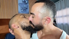 Rj Male Videos - Interracial Kissing Between Two Bearded