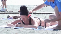 BEach voyeur video brunette cutie