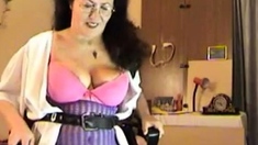 Hairy Granny R20